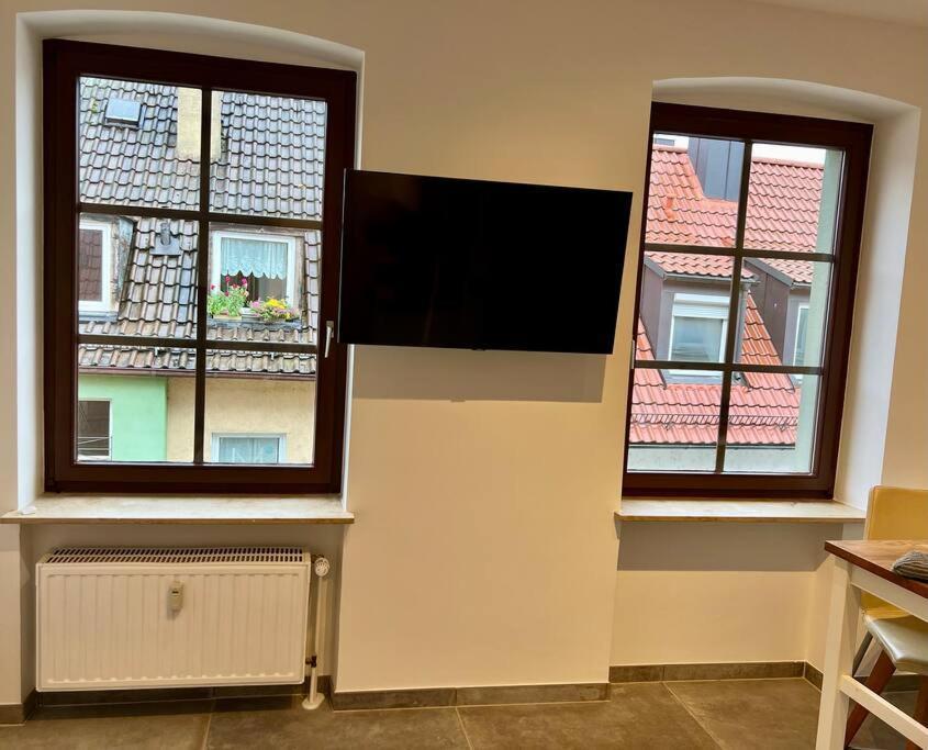 Heller Zweiraumtraum Im Zentrum Wurzburgo Exterior foto